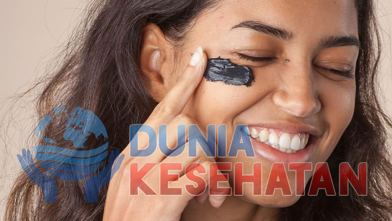 Masker Charcoal: Si Hitam Yang Powerful